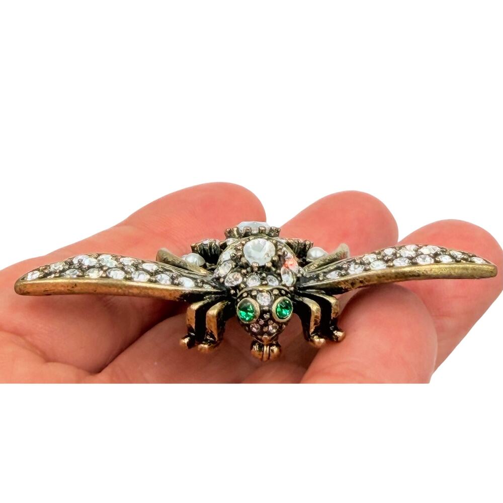 Joan Rivers Classics Collection QUEEN BEE Brooch Swarovski Crystal & Faux Pearls